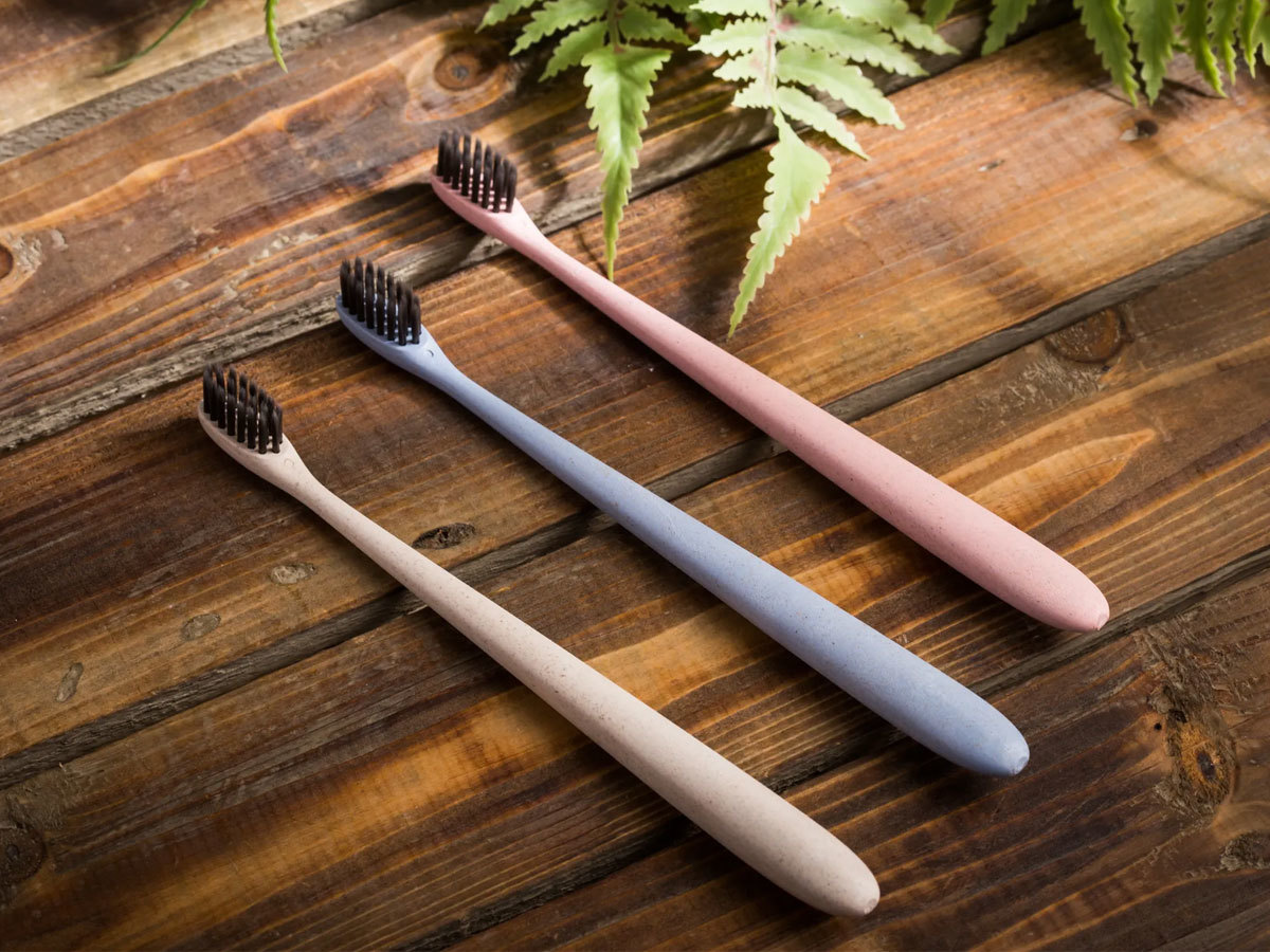 为什么三个月要换一次牙刷